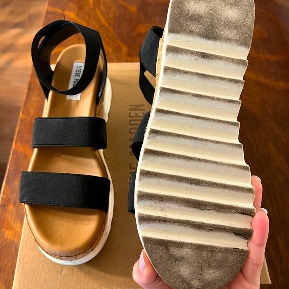 Bandi Elastic Cork Flatform Sandals - Picture 5 of 9